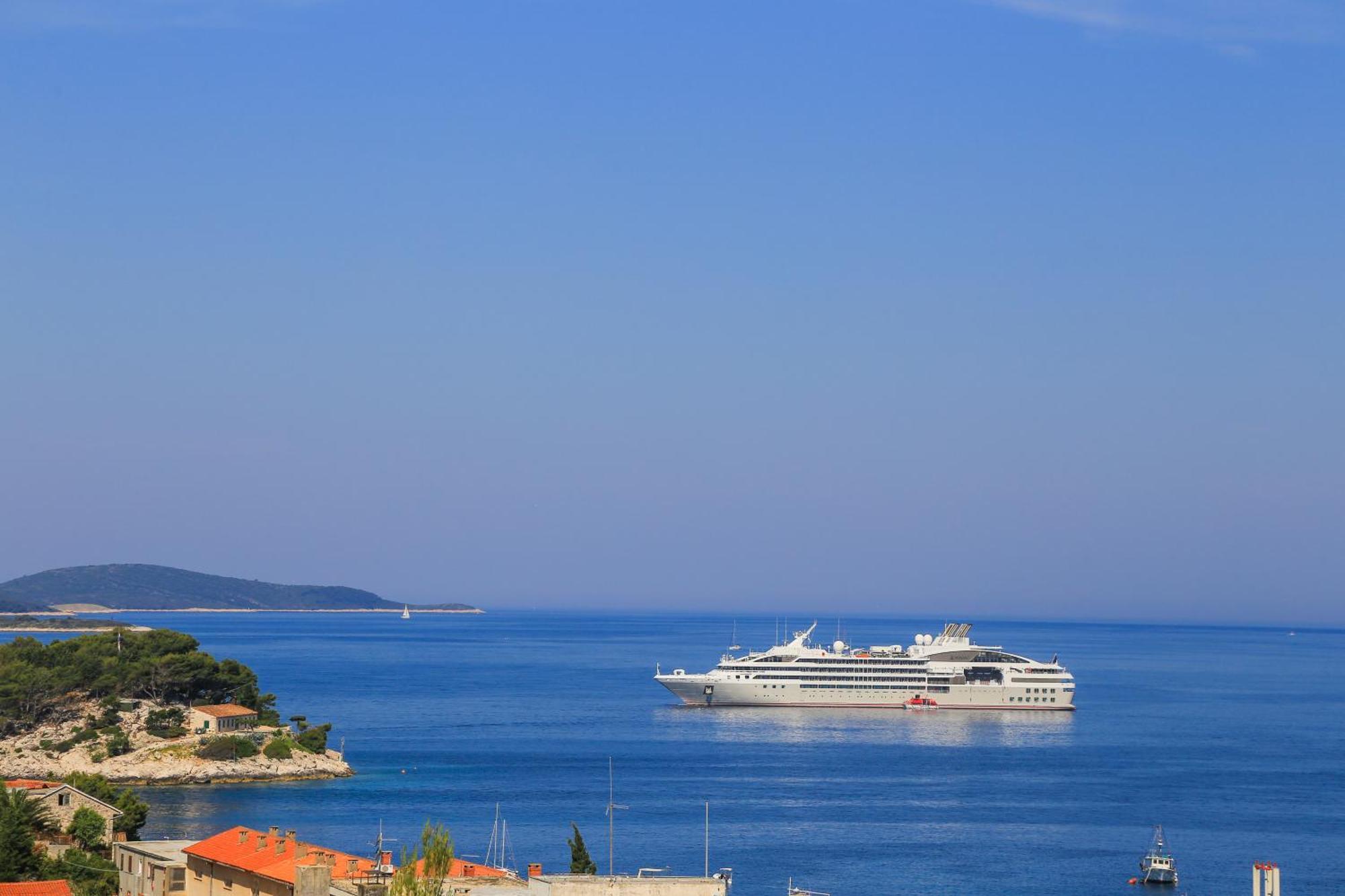 Apartments Sunny Elza Hvar Town Rom bilde
