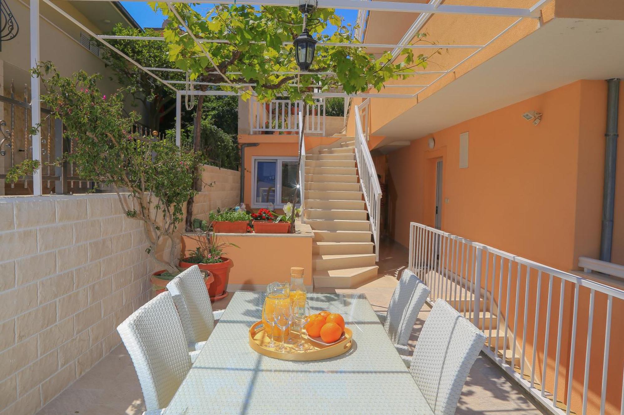 Apartments Sunny Elza Hvar Town Eksteriør bilde